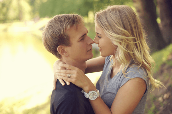 女性が 男性を好きになるタイミング っていつ モデルプレス