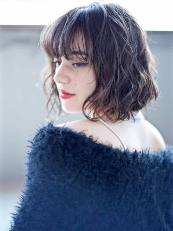 暗め アッシュブラウンのヘアカラー特集 透明感溢れる髪色で柔らかい印象に モデルプレス 暗め アッシュブラウンのヘアカラー特集 透明感溢れる髪色で柔らかい印象に モデルプレス
