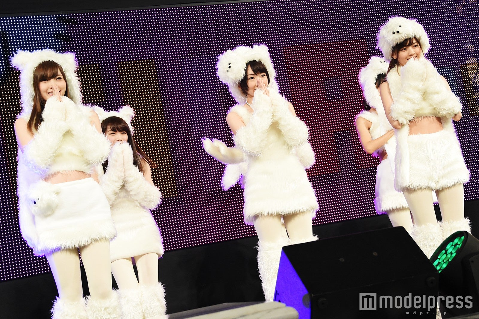 乃木坂46（C）モデルプレス