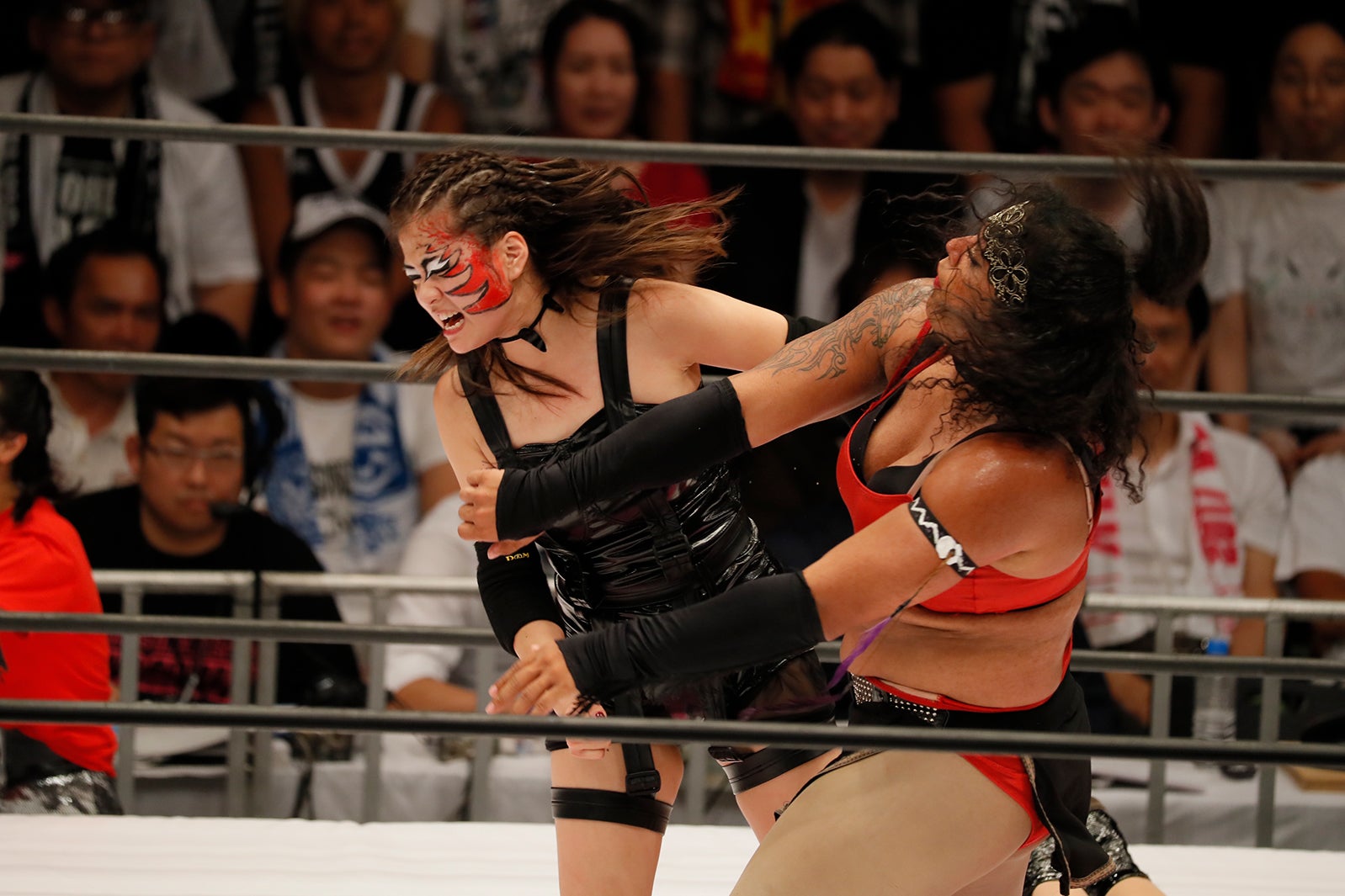 （C）WIP2017製作委員会（C）AKS