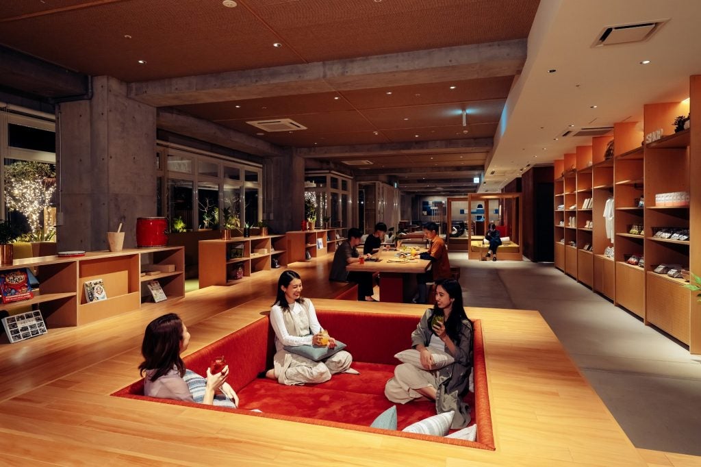 星野リゾート　BEB5沖縄瀬良垣／画像提供：星野リゾート