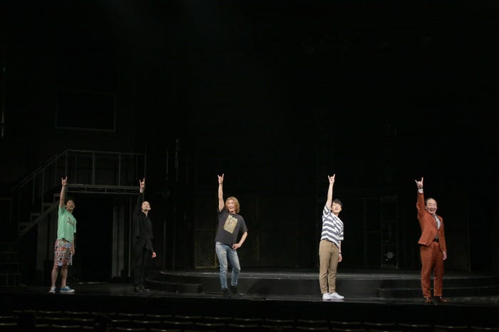 (左から)吉田健悟、栗原類、藤井流星、神山智洋、中村梅雀/撮影:阿久津知宏