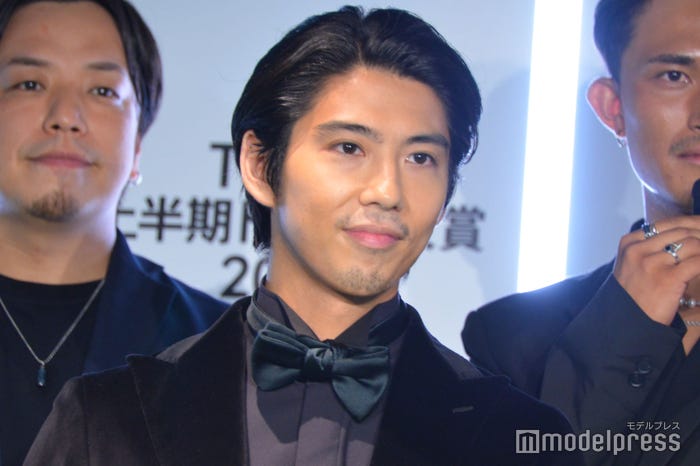 賀来賢人(C)モデルプレス