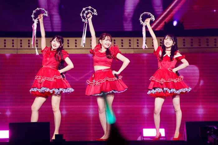 「AKB48 20th Year Live Tour 2025 in 日本武道館 〜あの頃、青春でした。これから、青春です〜」(C)AKB48