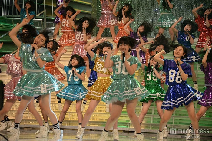 Hkt48指原莉乃ら ミニスカ衣装の迫力パフォーマンスで魅了 紅白リハ初日 モデルプレス Hkt48指原莉乃ら ミニスカ衣装の迫力パフォーマンスで魅了 紅白リハ初日 モデルプレス
