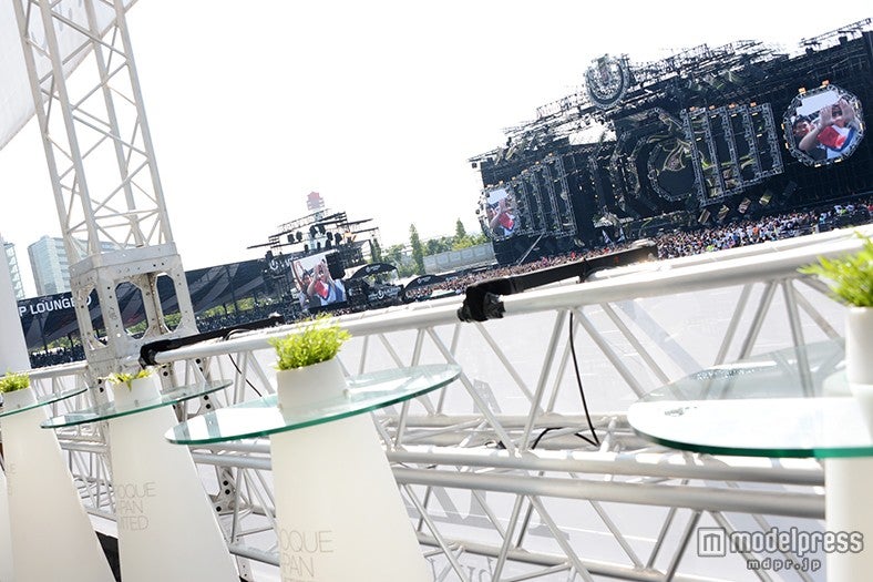 メインステージが広がる絶景が楽しめる