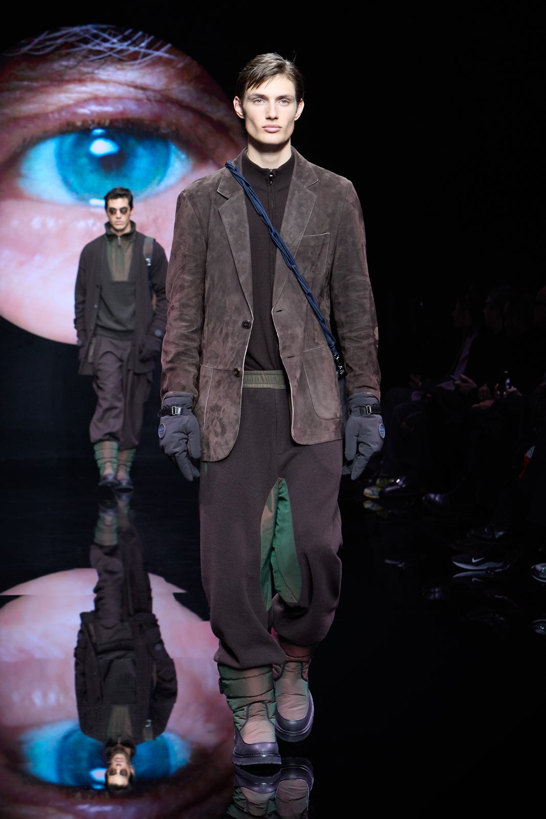 「ジョルジオ アルマーニ」2024秋冬メンズコレクションショー（提供写真）