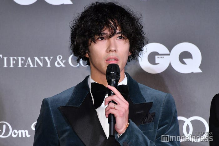 賀来賢人(C)モデルプレス