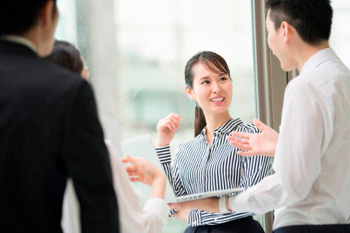 12:会話で若者言葉を使う