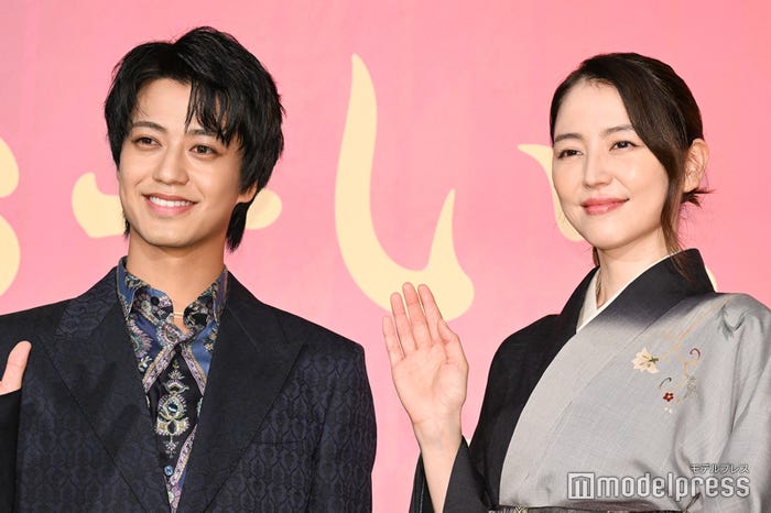 高橋海⼈、長澤まさみ(C)モデルプレス