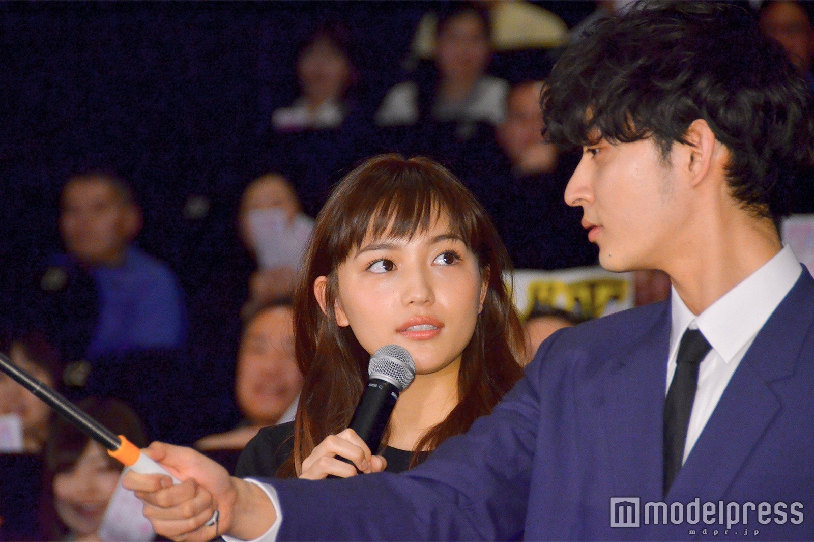 川口春奈＆上杉柊平（C）モデルプレス