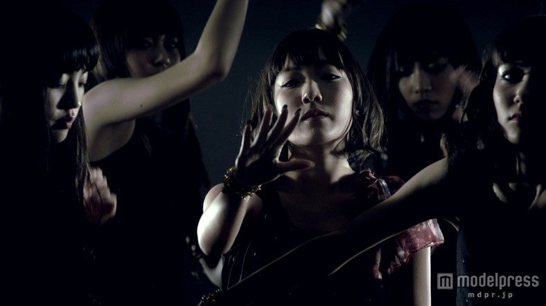 ／「証明ティンエイジャー」ミュージックビデオより