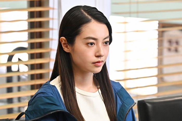 田辺桃子/「オールドルーキー」第8話より(C)TBS