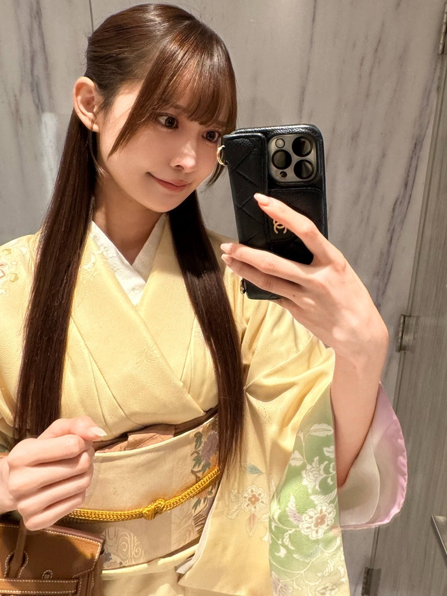 ここInstagramより