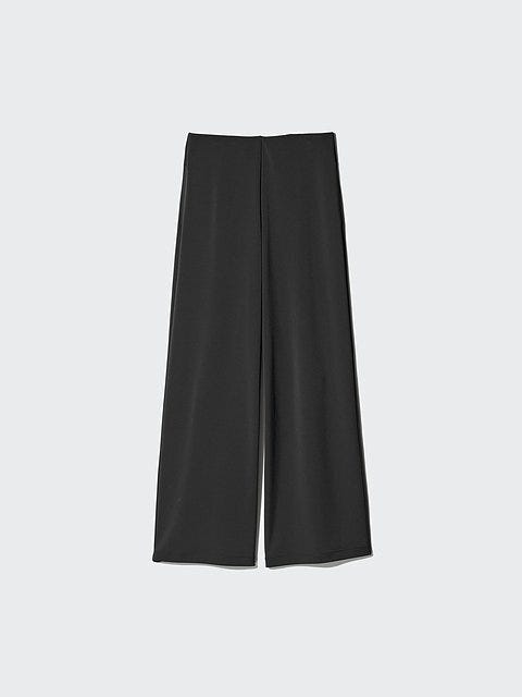 ユニクロ クレープジャージーストレートパンツ ユニクロのクレープジャージーストレートパンツ