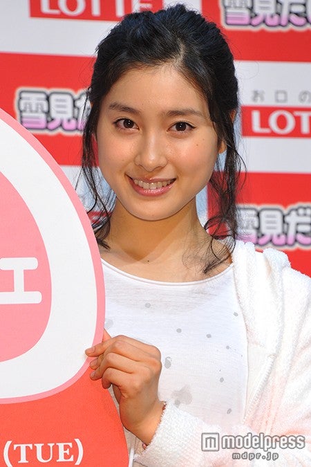 土屋太鳳「大切な人と…」恋愛質問に照れ笑い