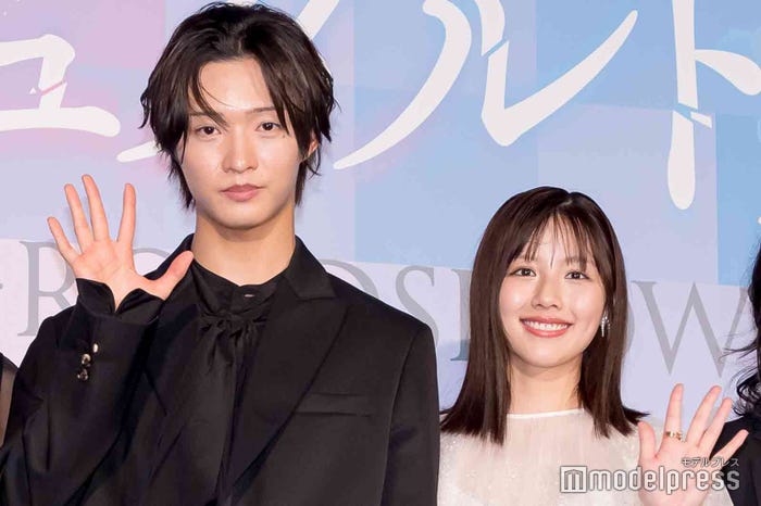 佐藤新、渡邉美穂(C)モデルプレス