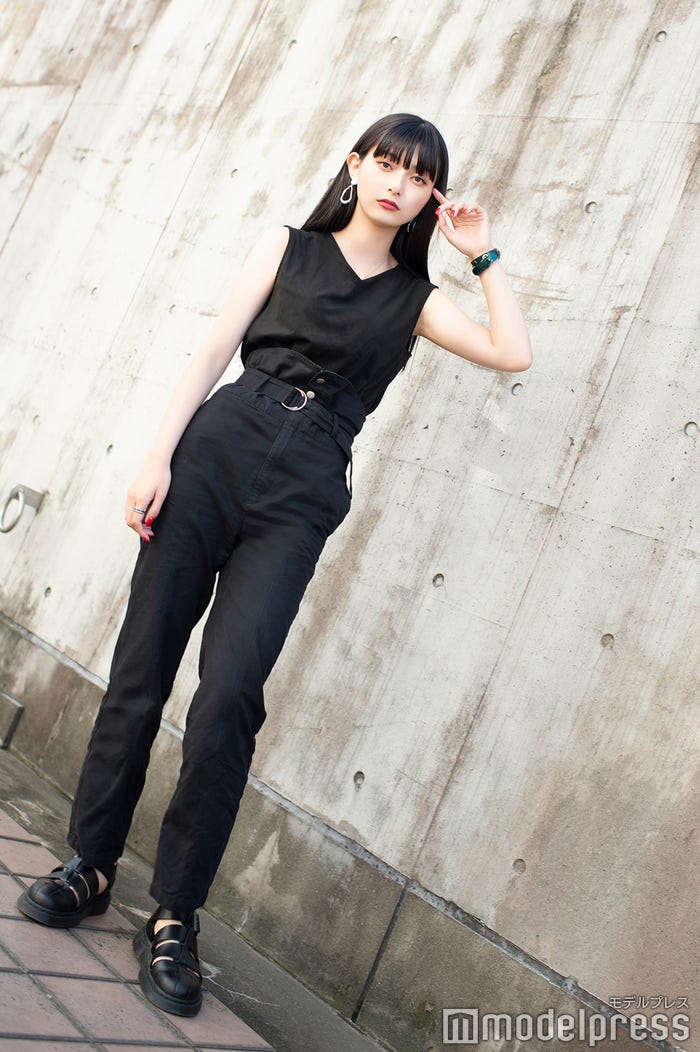 中澤瞳(C)モデルプレス