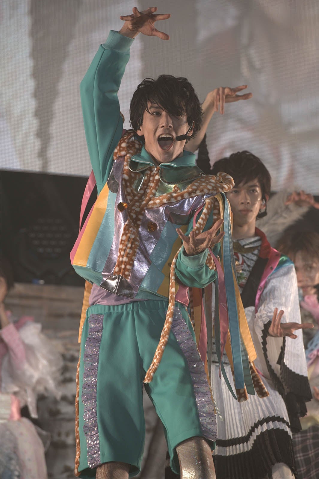 ユースケ／「BULLET TRAIN CHRISTMAS ONEMAN SHOW 2016 愛す。in Wonder Land 」より（写真提供：SDR）