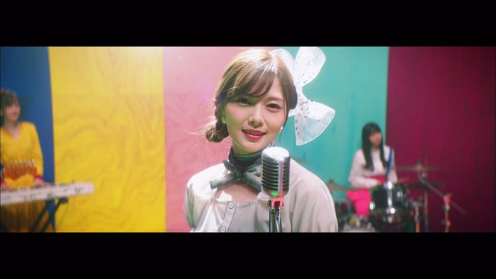 乃木坂46「しあわせの保護色」MVより(提供写真)
