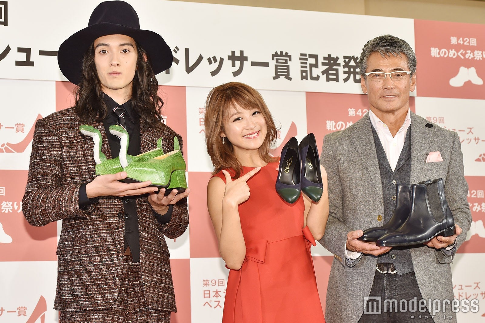 栗原類、鈴木奈々、渡辺裕之 （C）モデルプレス