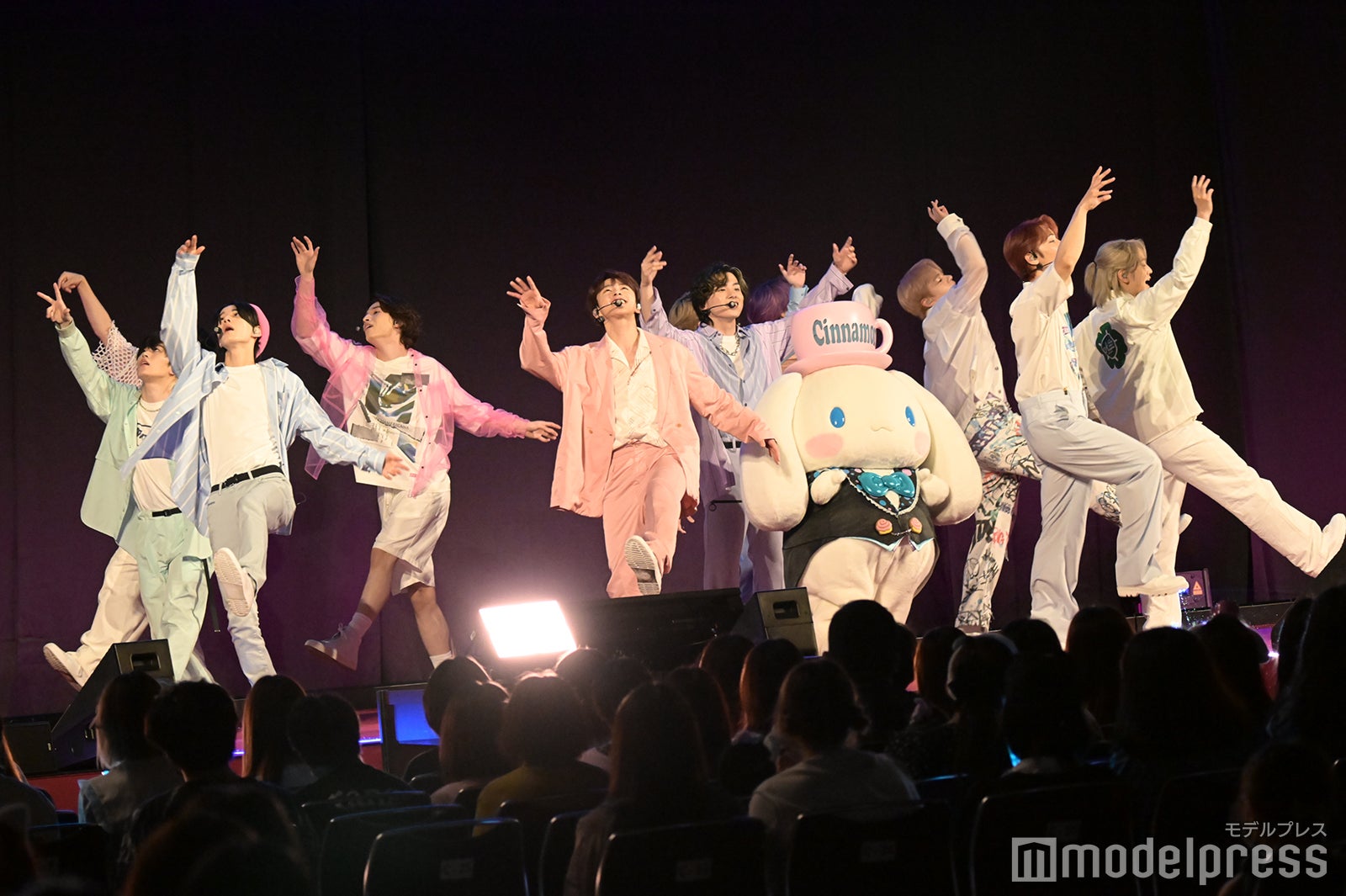 JO1（C）モデルプレス