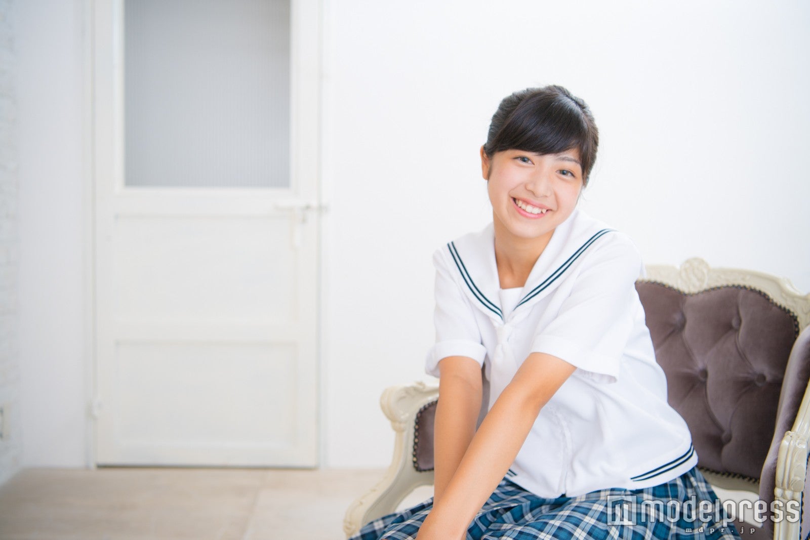 グランプリに輝いた吉田莉桜（りおちょん）さん／「高一ミスコン」（C）モデルプレス