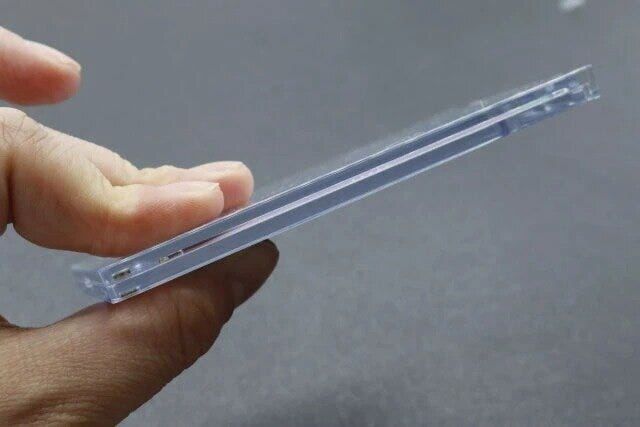 ダイソー　マグネットカードローダー　厚み