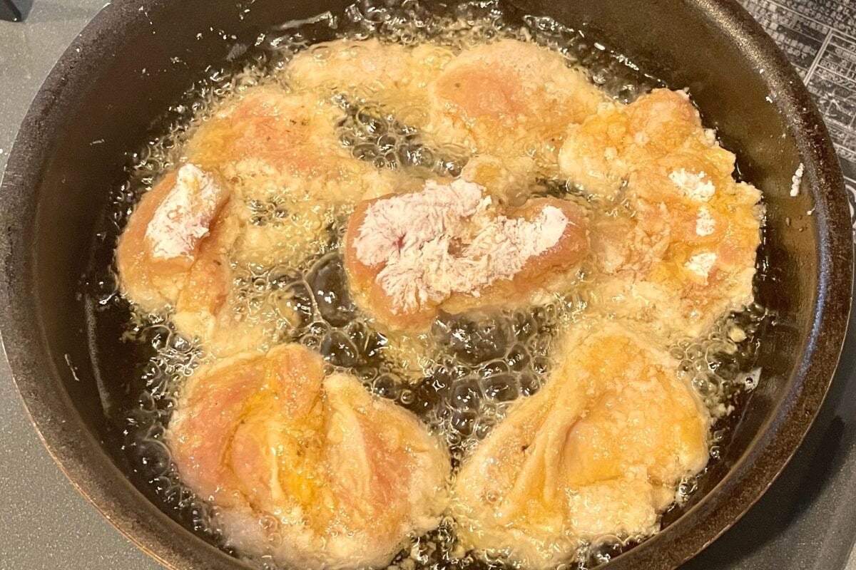 リュウジ　シン・唐揚げ