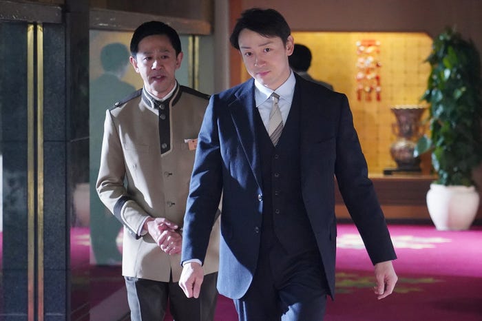 濱津隆之、山本耕史/「競争の番人」第3話より(C)フジテレビ