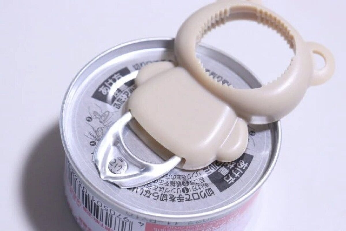 ダイソー　ボトル＆プルトップオープナー　使用例　プルトップ