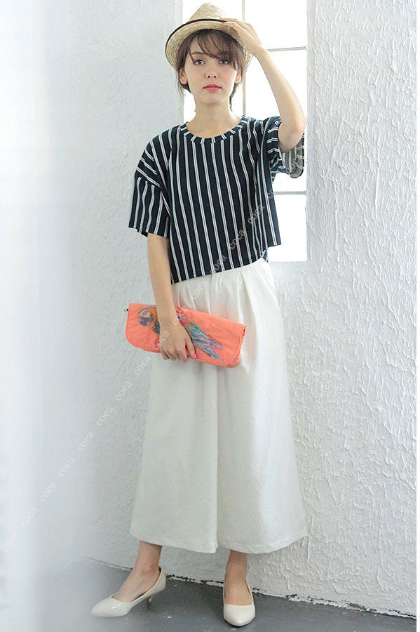 ストライプトップス「coca」1,990円（税込）／画像提供：coca