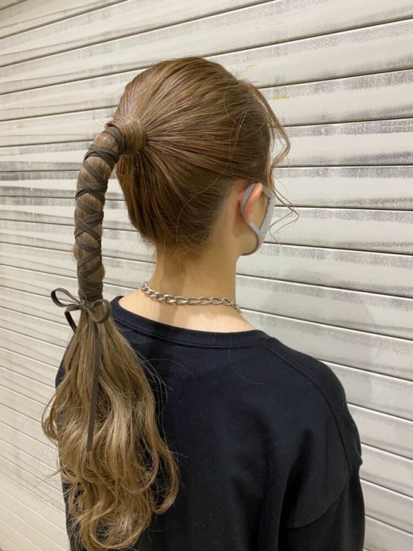 おしゃれな高めポニーテールヘア15選 崩れずバランス良くする大人っぽヘアのコツ モデルプレス おしゃれな高めポニーテールヘア15選 崩れずバランス良くする大人っぽヘアのコツ モデルプレス