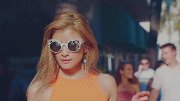 ローラ (提供写真)