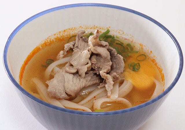 ダイソー 韓国キムチチゲ麺 ダイソーの美味しい韓国キムチチゲ麺