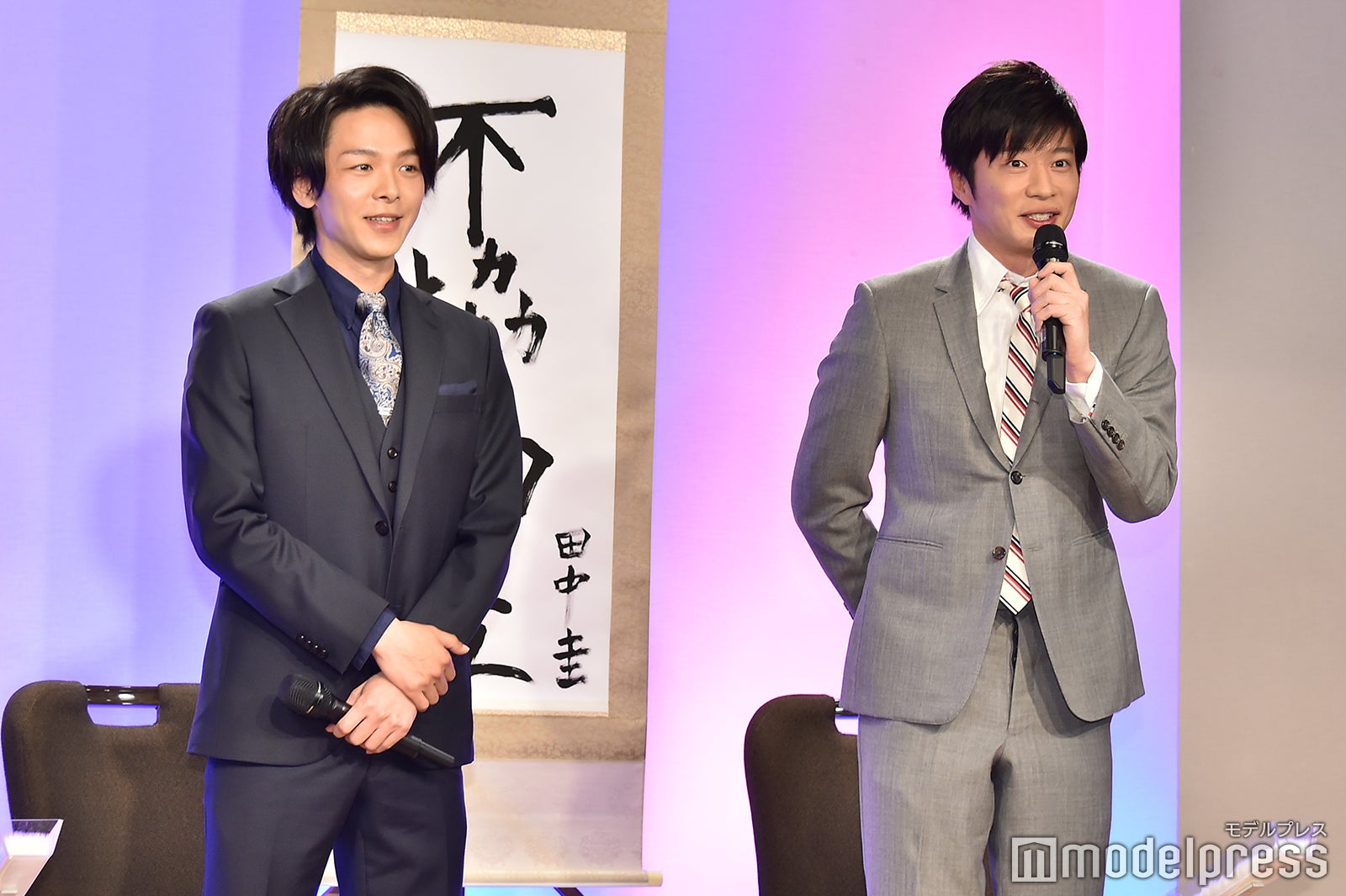 中村倫也、田中圭（C）モデルプレス