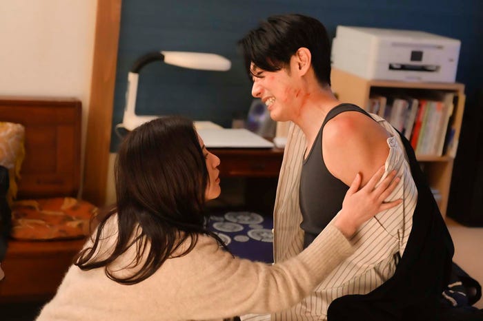 吉高由里子、ディーン・フジオカ「星降る夜に」第5話(C)テレビ朝日