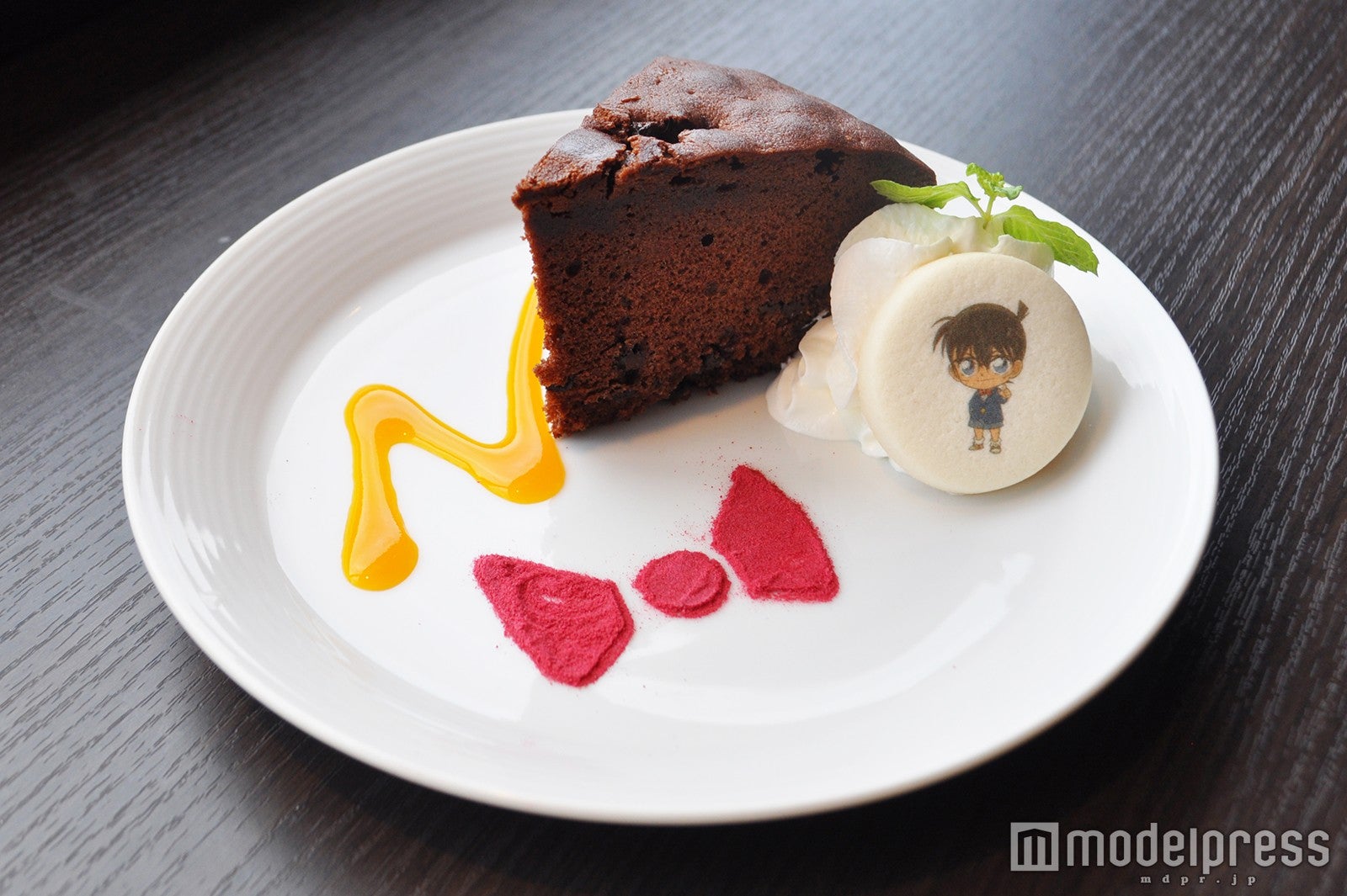 「名探偵コナン in JOYPOLIS ケーキ 」（C）青山剛昌／小学館・読売テレビ・TMS 1996