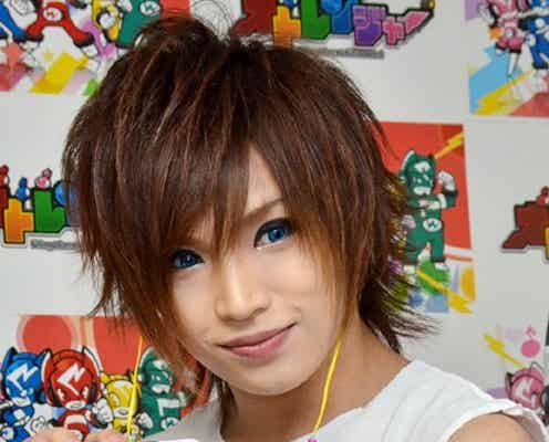 ゴールデンボンバー鬼龍院翔「こっそり整形」計画告白「すっぴんこけしみたい」