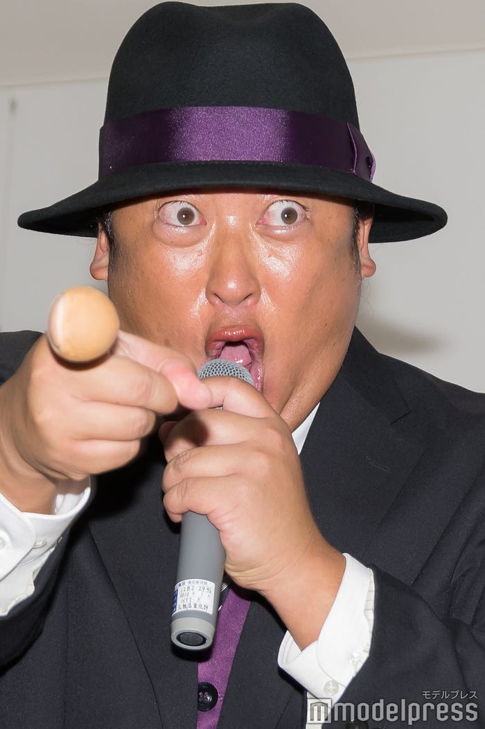 秋山竜次(C)モデルプレス