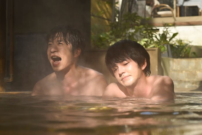 田中圭、林遣都「おっさんずラブ-リターンズ-」第5話(C)テレビ朝日