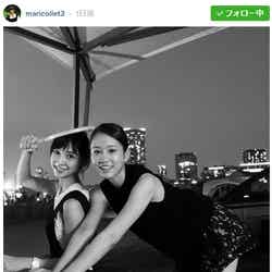 篠田麻里子、前田敦子の“セクシーポーズ”公開 素肌をチラ見せ／篠田麻里子Instagramより【モデルプレス】
