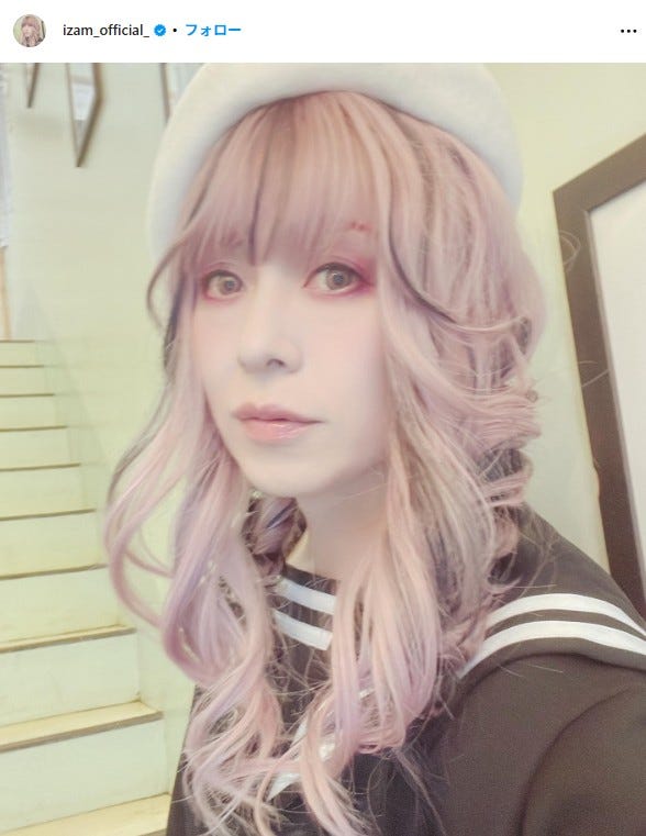 IZAM Instagramより