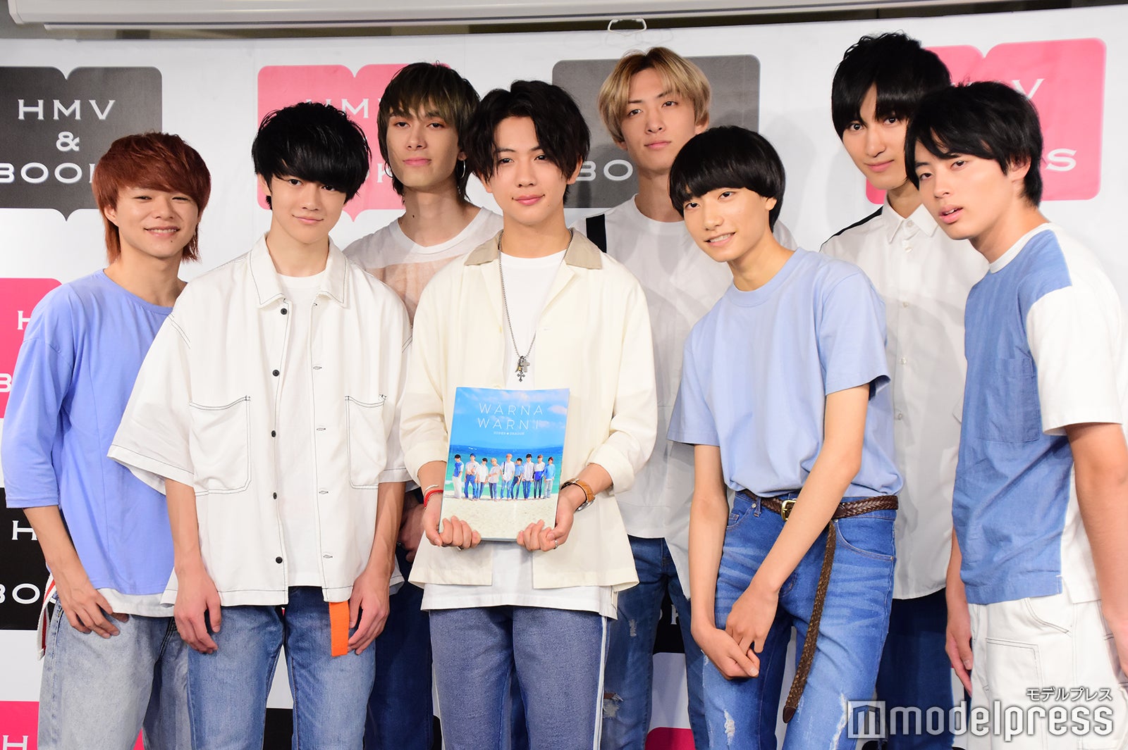 （前列左から）伊藤壮吾、田中洸希、柴崎楽、松村和哉（後列左から）志村玲於、ジャン海渡、古川毅、飯島颯（C）モデルプレス
