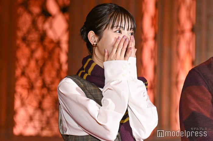 浜辺美波(C)モデルプレス