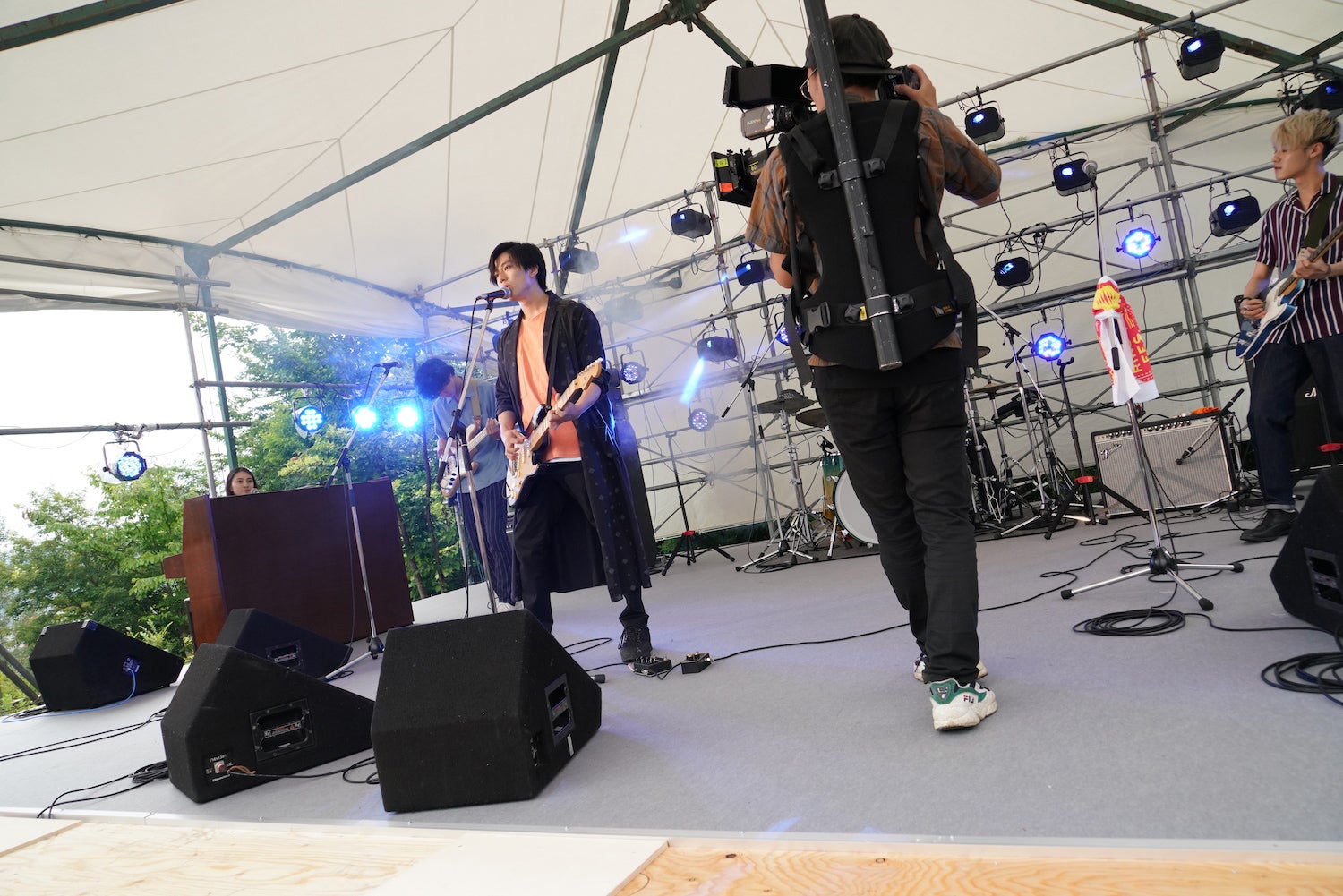 新田真剣佑（C）2020『サヨナラまでの30分』製作委員会