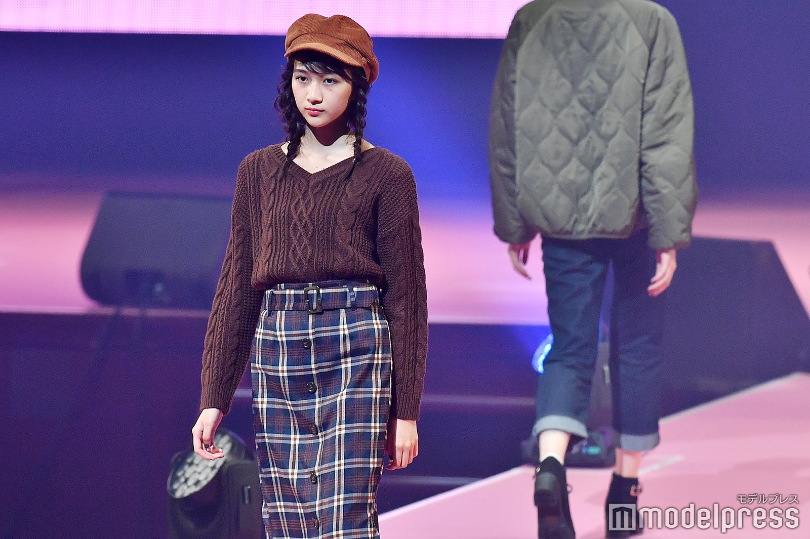 （C）モデルプレス