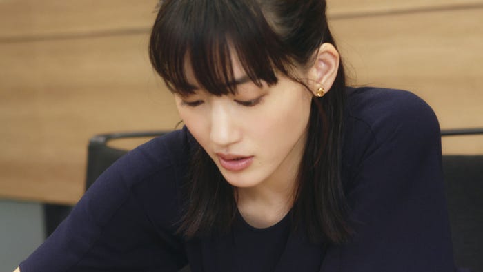 綾瀬はるか(提供写真)