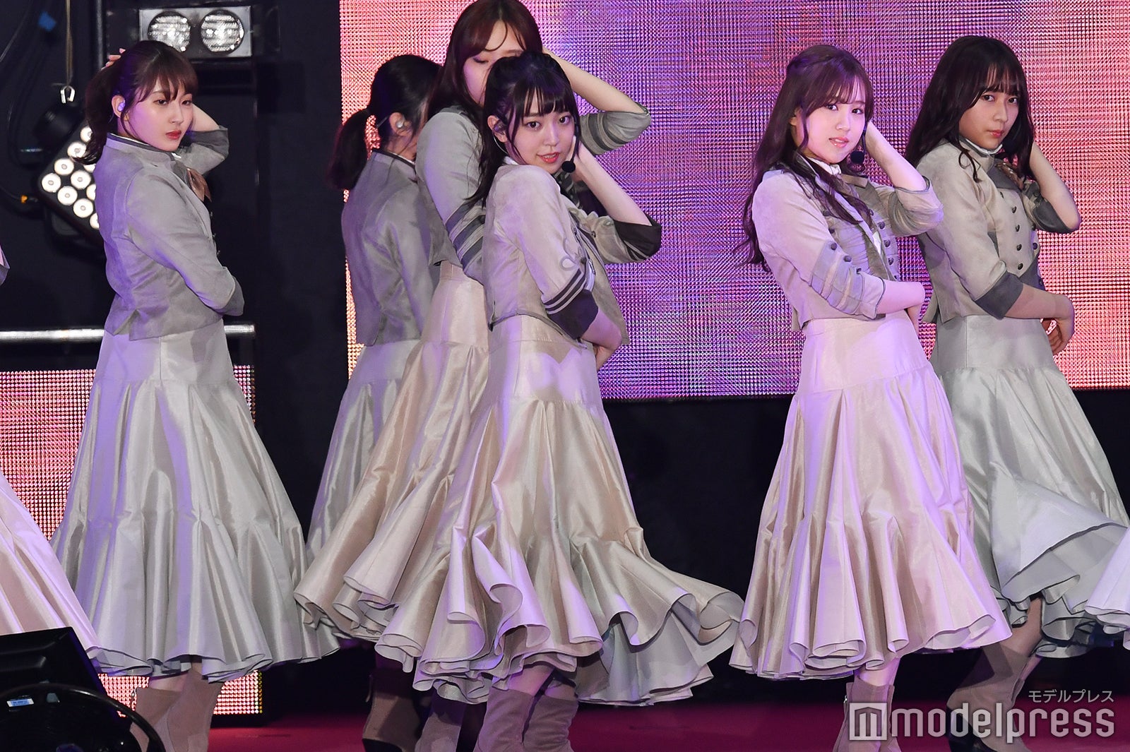 乃木坂46（C）モデルプレス