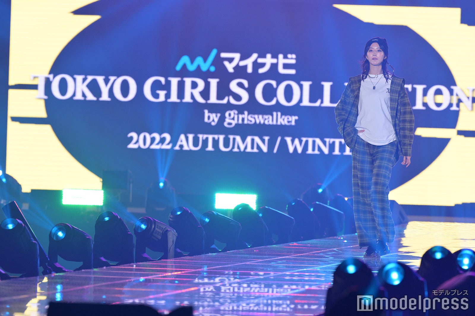 （C）モデルプレス